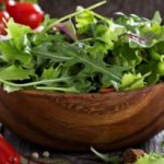 464 Рецепт Салат з руколи з огірком